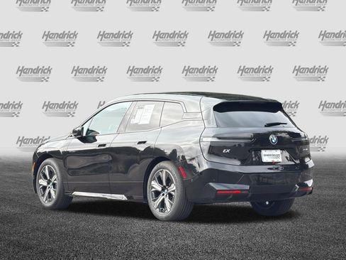 Used 2023 BMW iX xDrive50 w/ Premium Package AWD/4WD image 7