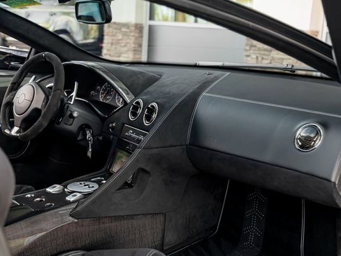 Used 2010 Lamborghini Murcielago LP 670-4 SV image 25