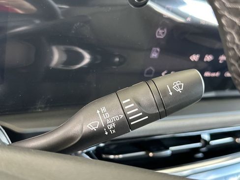 New 2025 Buick Envista Avenir image 22