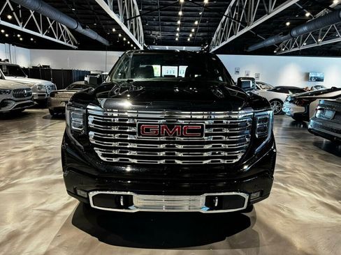 Used 2022 GMC Sierra 1500 Denali w/ Technology Package image 8