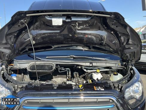 Used 2022 Ford E-Transit 148 High Roof Extended w/ Load Area Protection Package image 14