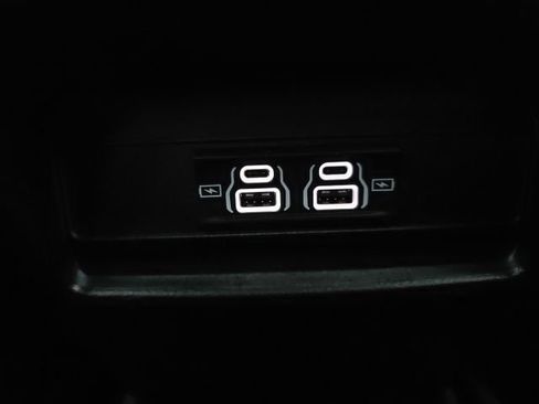 Used 2025 Jeep Grand Cherokee Laredo X AWD/4WD image 31