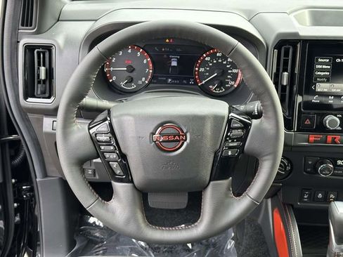 New 2026 Nissan Frontier PRO-4X w/ Pro-4x Convenience Package image 18
