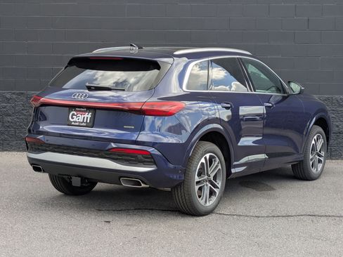 New 2026 Audi Q5 Premium AWD/4WD image 5