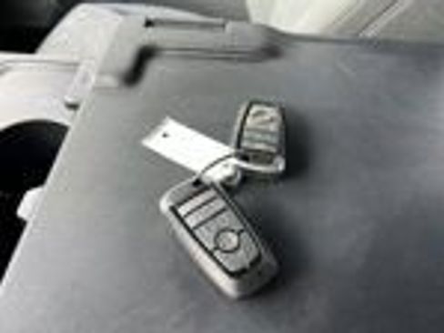 Used 2022 Ford F150 XLT w/ Equipment Group 302A High image 15