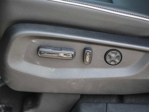 New 2026 Honda Odyssey Touring image 25