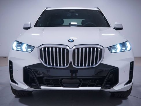 Used 2026 BMW X5 sDrive40i w/ M Sport Package RWD image 4