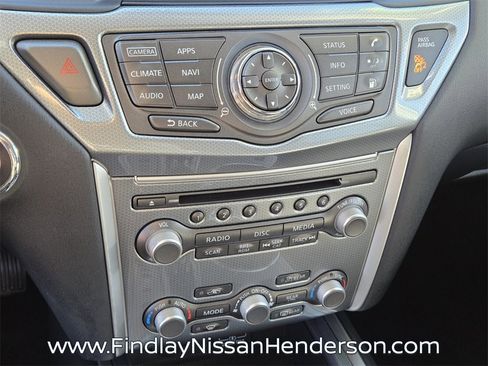 Used 2020 Nissan Pathfinder SL image 26