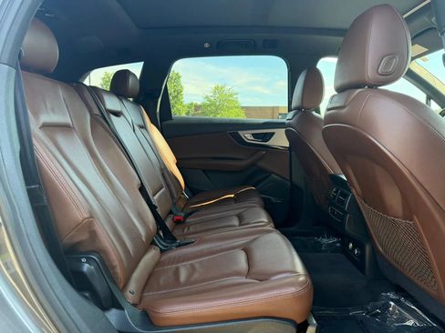 Used 2019 Audi Q7 2.0T Premium Plus w/ Premium Plus Package AWD/4WD image 27