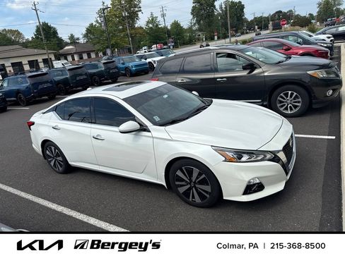 Used 2021 Nissan Altima 2.5 SL FWD image 6