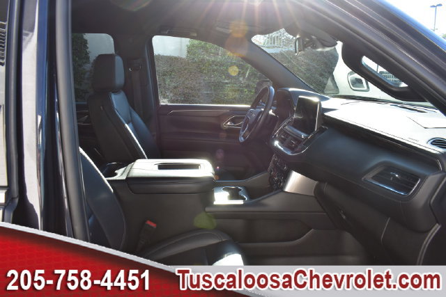 Certified 2024 Chevrolet Suburban LT AWD/4WD image 29