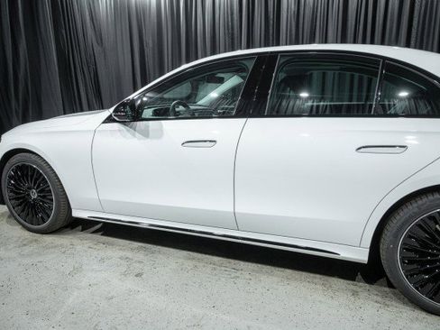Used 2025 Mercedes-Benz E 350 Sedan image 5
