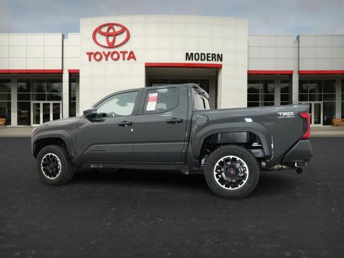 New 2026 Toyota Tacoma TRD Off-Road w/ TRD Off Road Premium Package AWD/4WD image 12
