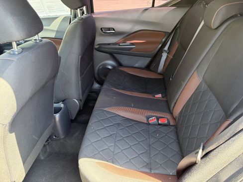 Used 2020 Nissan Kicks SR FWD image 15