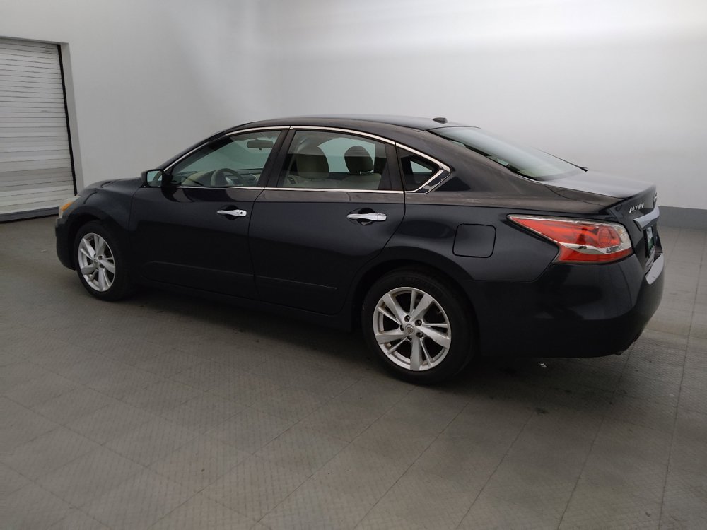 Used 2014 Nissan Altima 2.5 SV FWD image 3