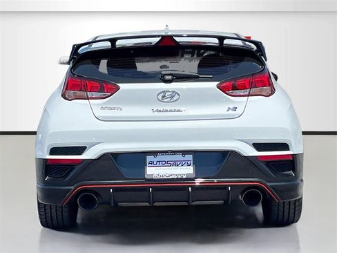 Used 2020 Hyundai Veloster N w/ Performance Package image 6