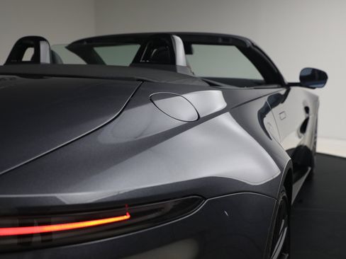 New 2026 Aston Martin V8 Vantage S image 43