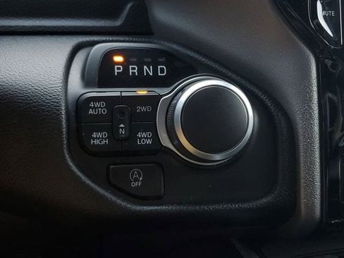 Used 2020 RAM 1500 Big Horn AWD/4WD image 33