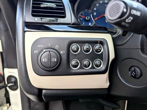 Used 2013 Maserati GranTurismo Convertible image 13