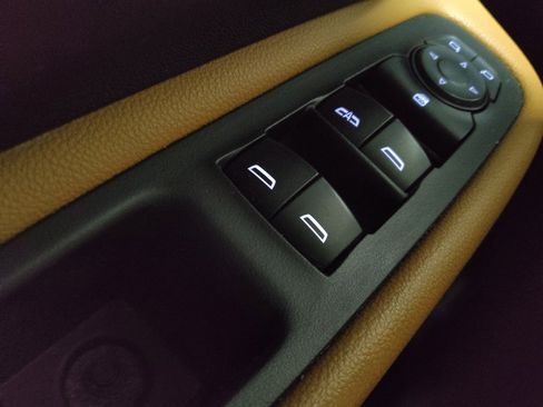 Used 2019 GMC Terrain SLT w/ Preferred Package image 27