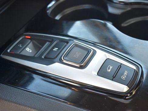 Used 2018 Honda Pilot Elite image 28