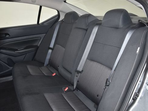 Used 2025 Nissan Altima 2.5 SV FWD image 27