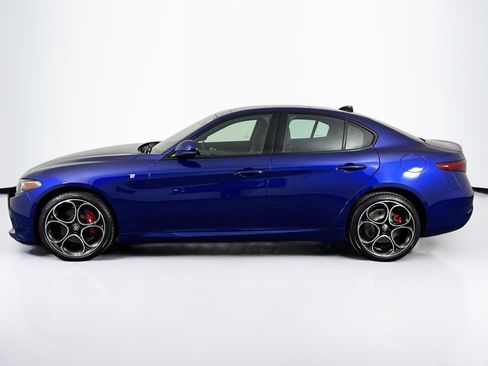 Used 2022 Alfa Romeo Giulia Ti w/ Active Assist Plus Package image 7