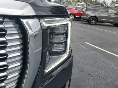 Used 2023 GMC Yukon XL Denali