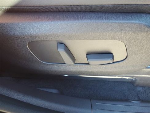 New 2026 Kia Carnival SX Prestige image 9