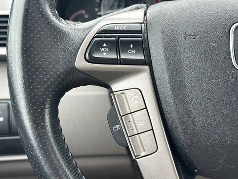 Used 2016 Honda Odyssey Touring Elite image 22
