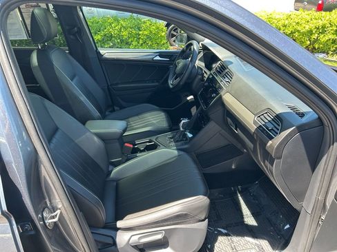 Used 2024 Volkswagen Tiguan SE R-Line FWD image 20