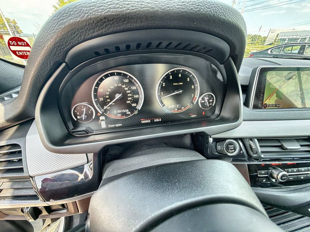 Used 2015 BMW X5 xDrive35i AWD/4WD image 26
