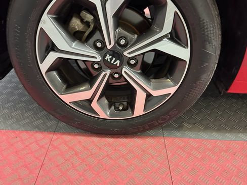 Used 2021 Kia Forte LXS FWD image 35