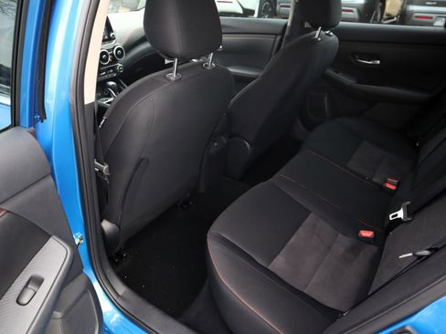 Used 2025 Nissan Sentra SR image 10