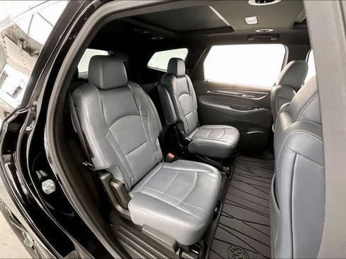 Certified 2023 Buick Enclave Essence w/ Experience Buick Package AWD/4WD image 19