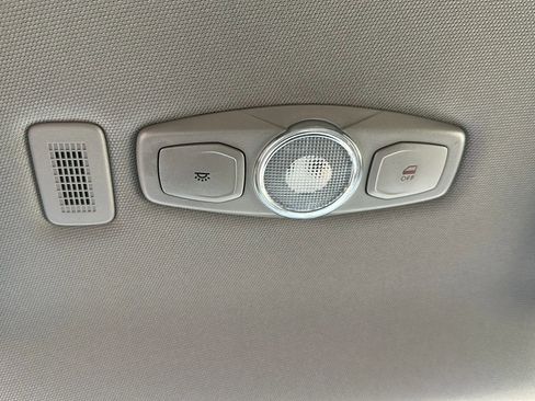 Used 2018 Ford F150 XL w/ Equipment Group 101A Mid AWD/4WD image 39