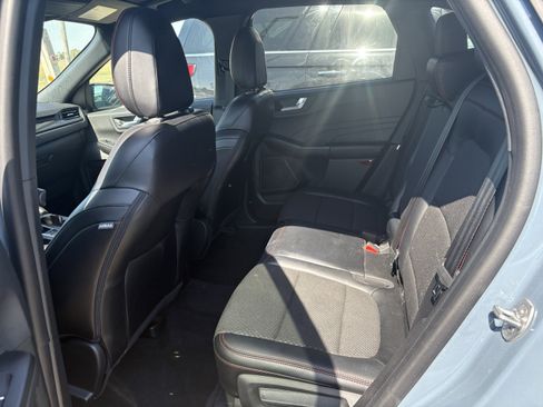 Used 2023 Ford Escape ST-Line w/ Tech Pack #1 image 7