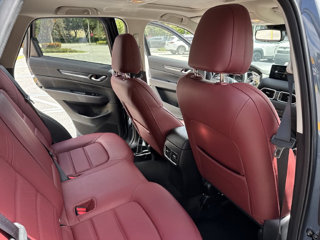 Certified 2024 MAZDA CX-5 Carbon Edition AWD/4WD image 33