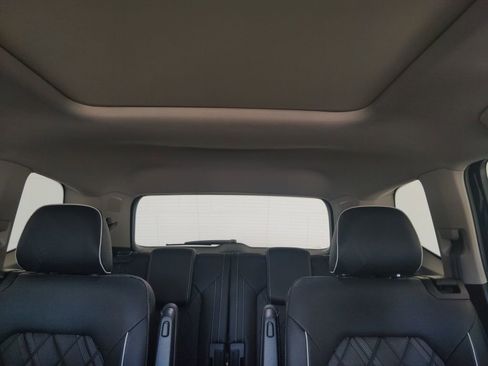 New 2026 Volkswagen Atlas SEL Premium R-Line AWD/4WD image 18