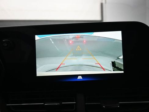 New 2026 Chevrolet Trax ACTIV w/ Driver Confidence Package image 17