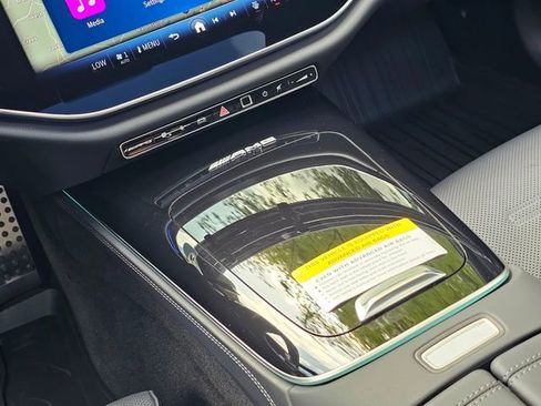 New 2026 Mercedes-Benz E 53 AMG 4MATIC Sedan image 32