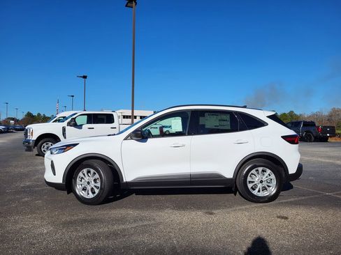 New 2026 Ford Escape Active image 2