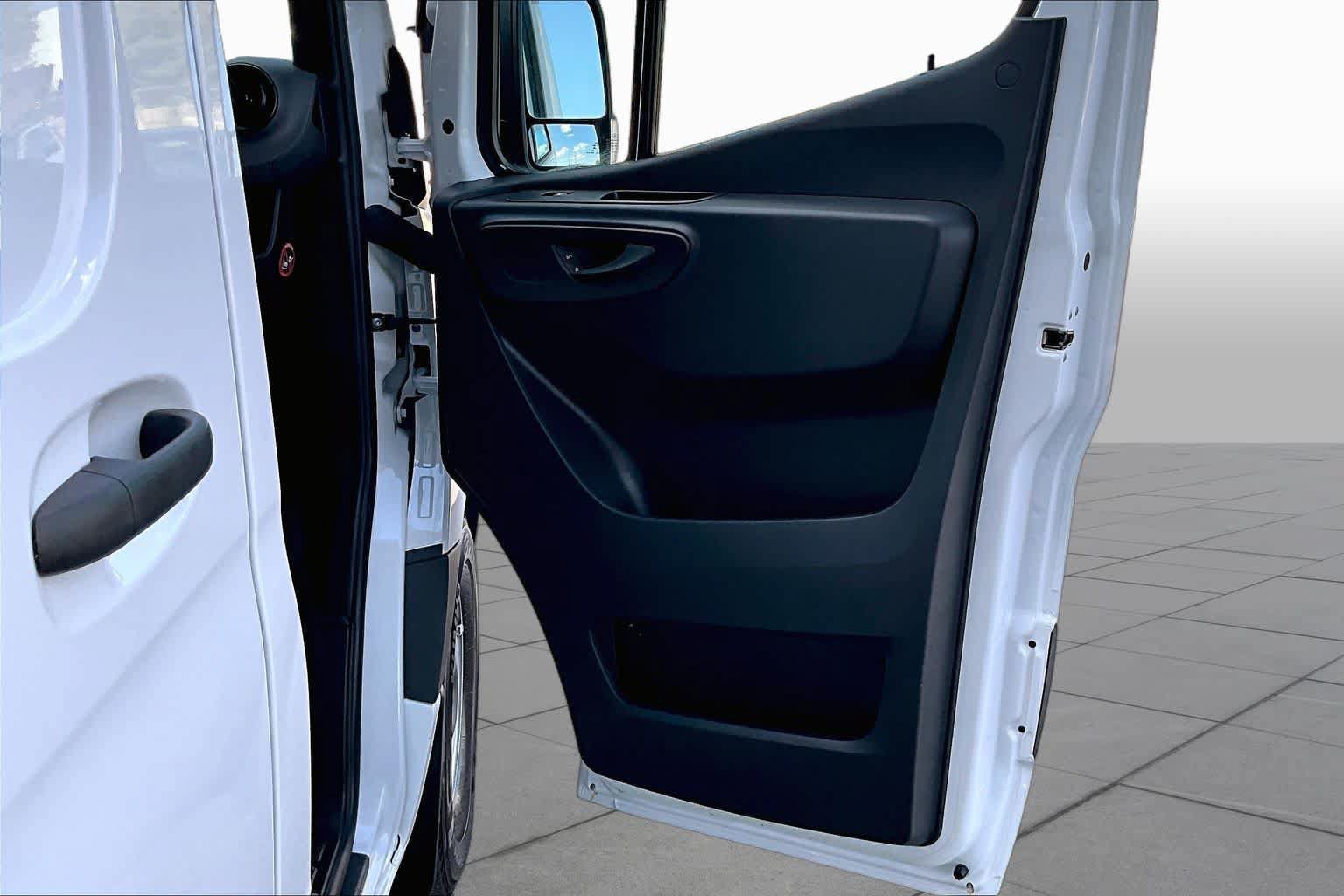 Used 2026 Mercedes-Benz Sprinter 2500 image 26