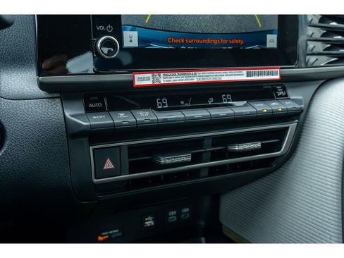 New 2026 Toyota Camry SE image 24