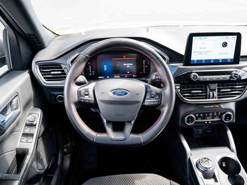 Used 2023 Ford Escape ST-Line FWD image 24