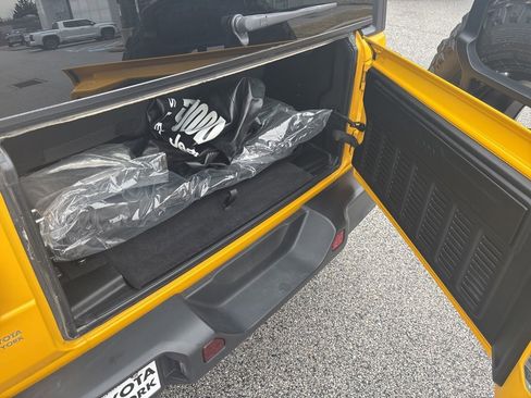 Used 2021 Jeep Wrangler Rubicon image 7