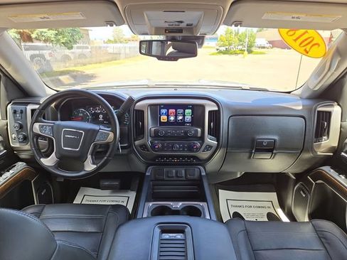 Used 2018 GMC Sierra 1500 Denali w/ Denali Ultimate Package AWD/4WD image 3