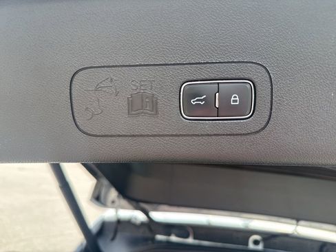 Used 2024 Lincoln Aviator Reserve w/ Equipment Group 201A image 23