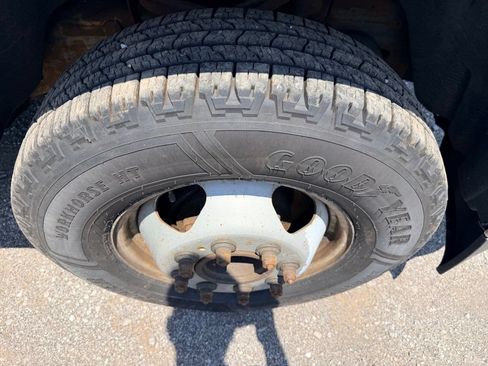 Used 2015 Chevrolet Silverado 3500 W/T RWD image 9