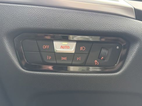 Used 2025 BMW 430i xDrive w/ Premium Package image 27